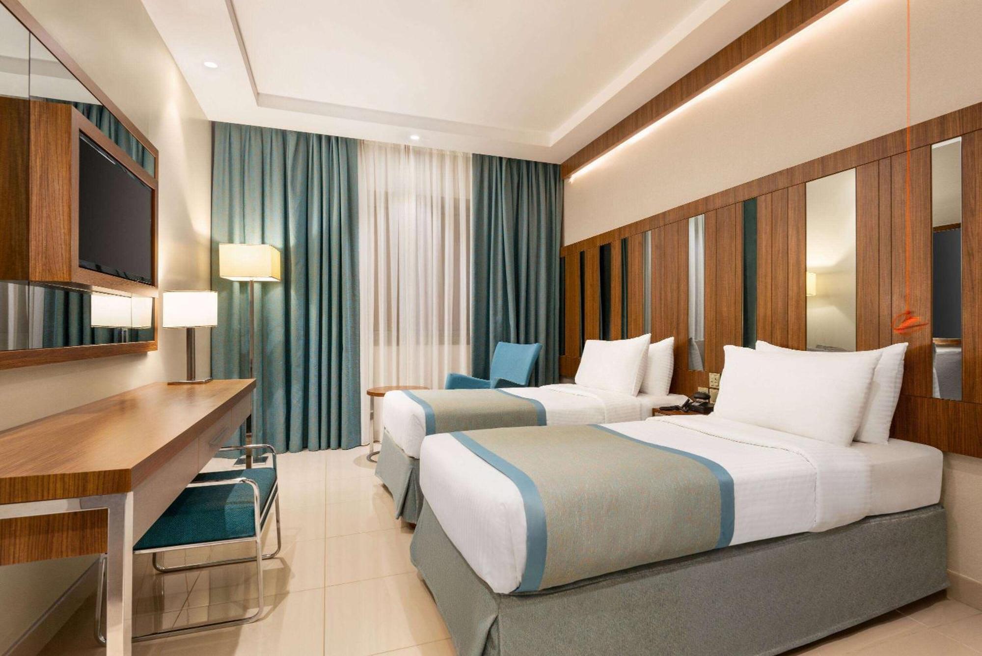 Ramada By Wyndham Makkah Zad Al Tayseer Mekka Buitenkant foto